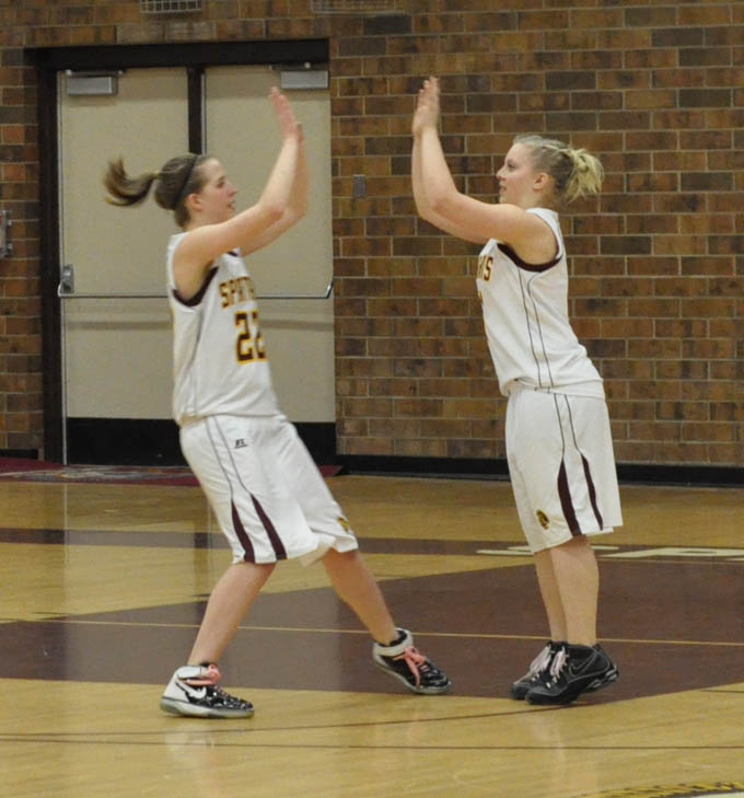 Lady Spartans eke out win over Sterling Tigers 3553 Lady Spartans eke out win over Sterling Tigers