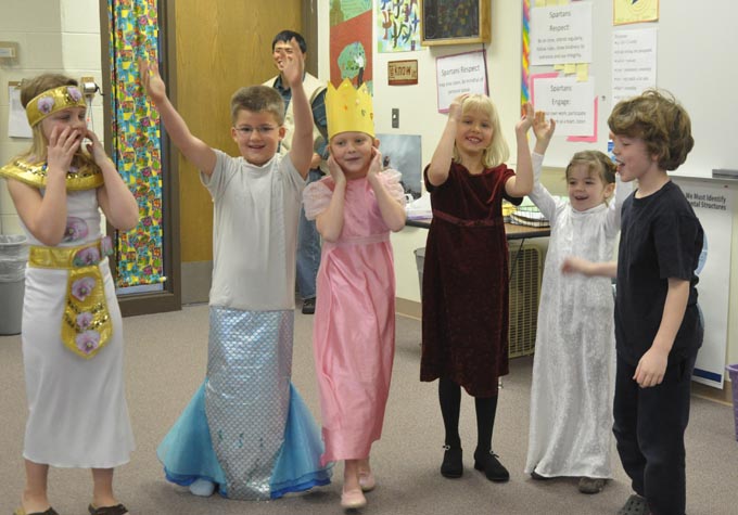 Odyssey of the Mind for Second Grade primary take a bow 2 Odyssey of the Mind for Second Grade