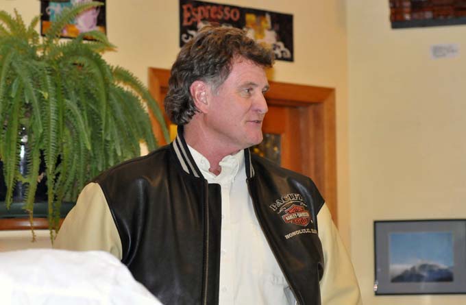 2397_Town Administrator Hart