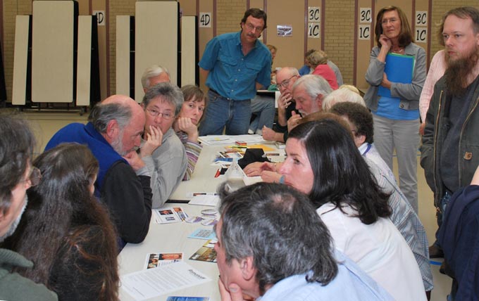 Old town discussion Old town discussion Local Democrats show a preference for Bennet