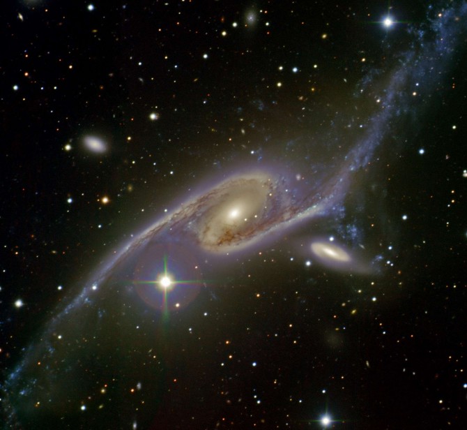 NGC6872 gemini 670x616 Astronomy Picture of the Day