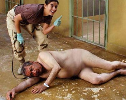 Torturing an Iraqi prisoner