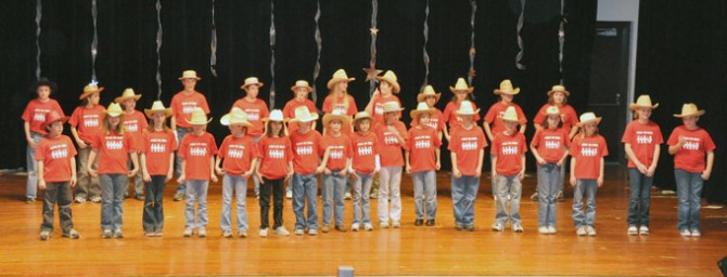 Kids in Red at 2009 Show Choir Show Case